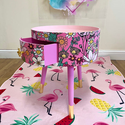 Flower - Wildflowers Pink round side table with floral design. Inbuilt drawer and three legs with bee handle. Boho decor. Flower wooden nightstand