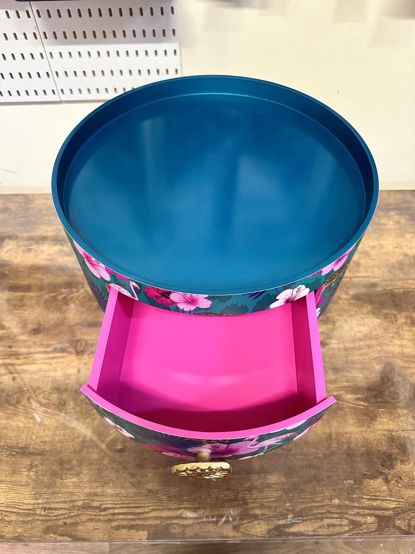 Flocking Fab - Aqua , Pink and Teal Blue tropical side table . Flamingo and leopard print nightstand , bedside table , flamingo and cheetah design end table