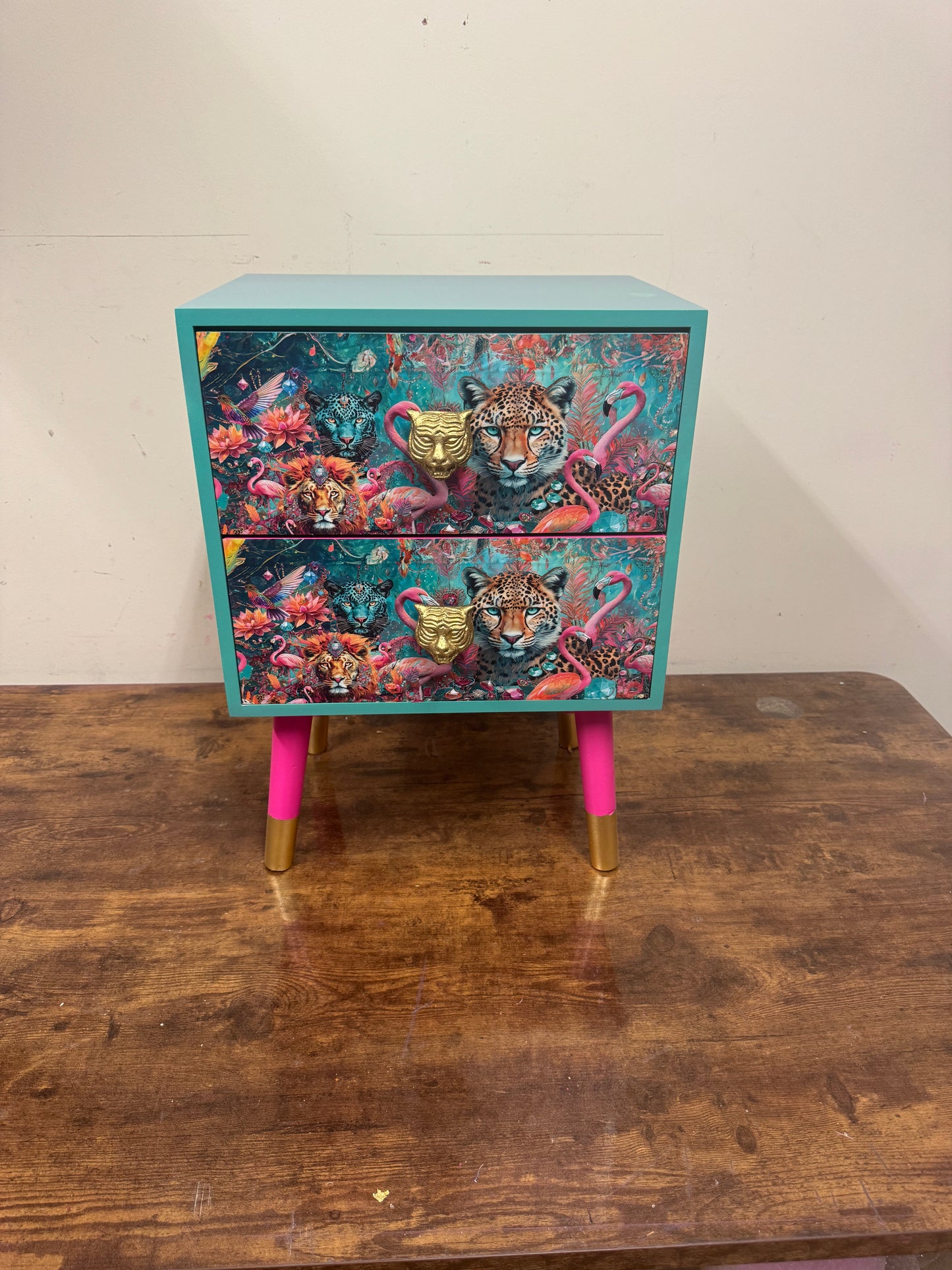 Jewel Leopard Square Table Pink and Mint