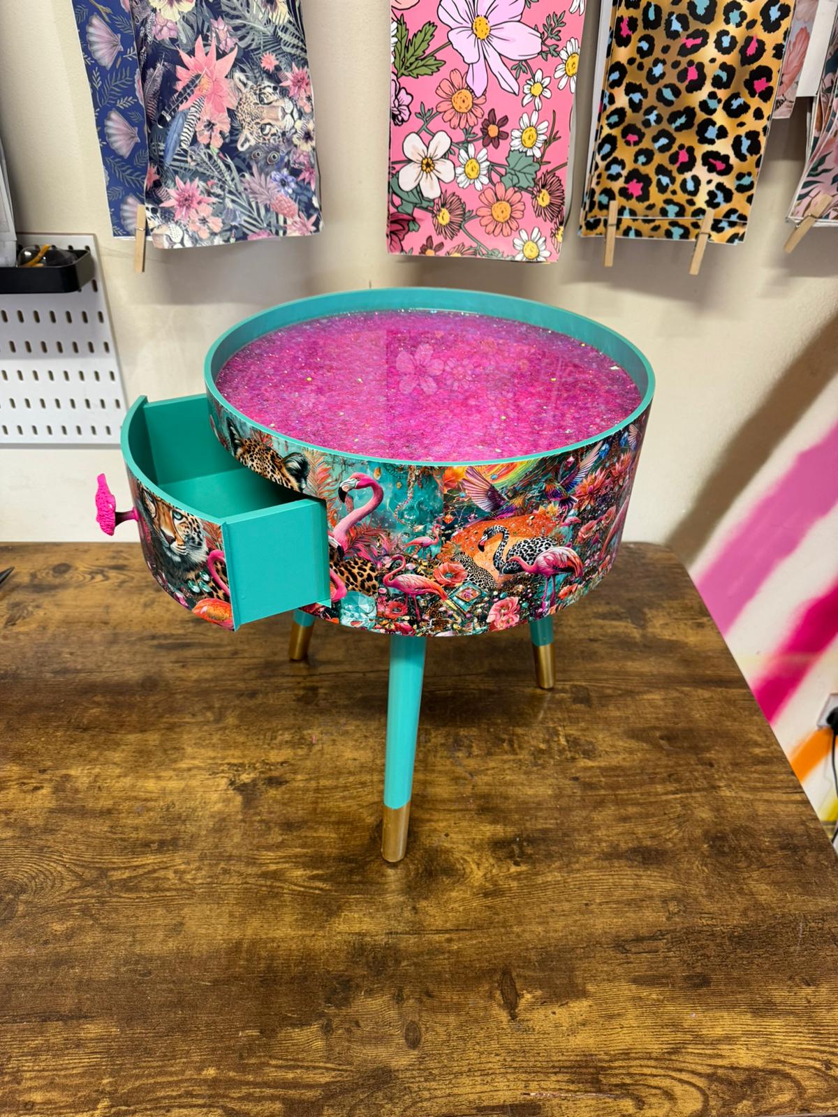 Jewel Leopard turquoise with pink iridescent glitter