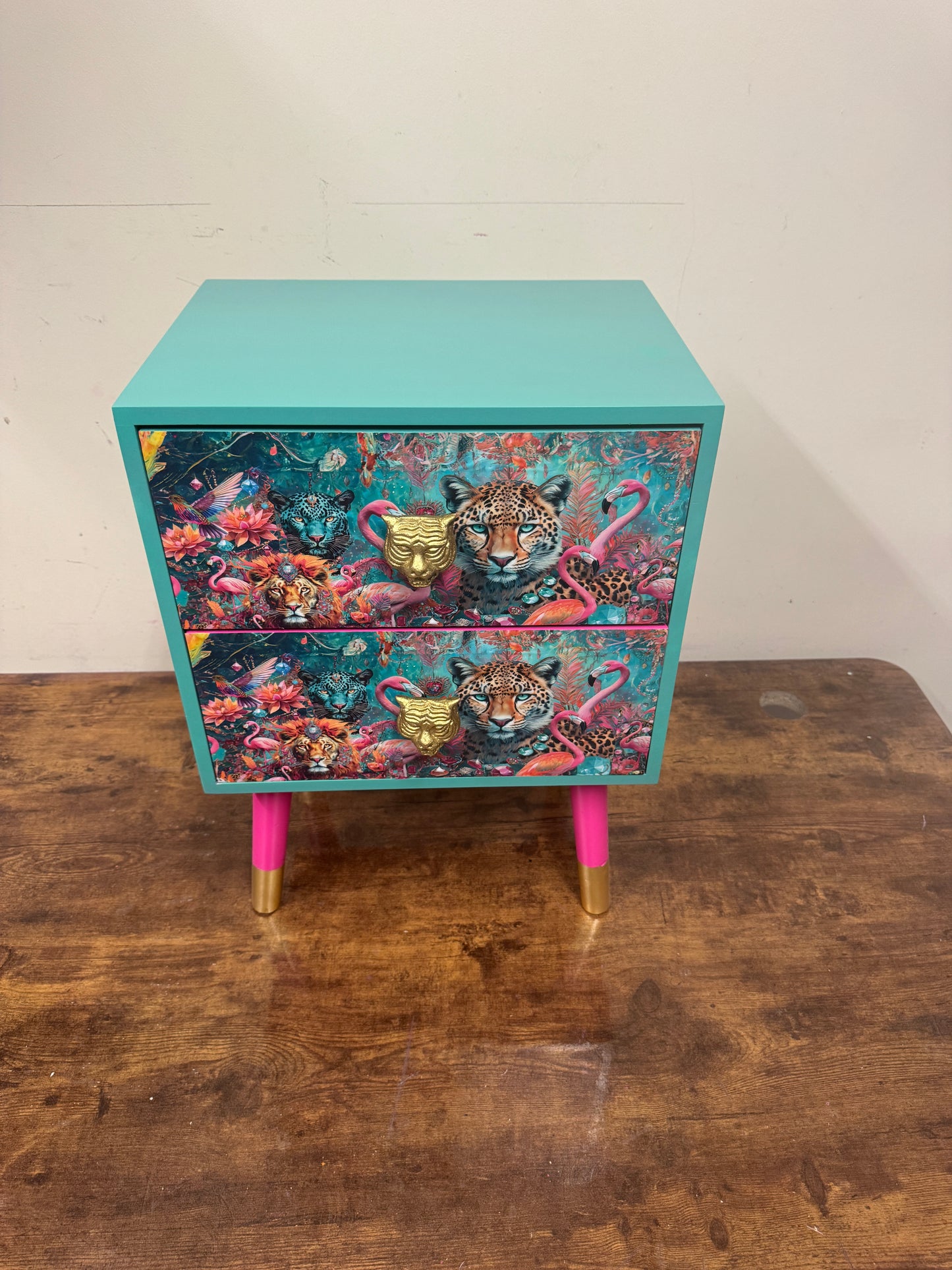 Jewel Leopard Square Table Pink and Mint