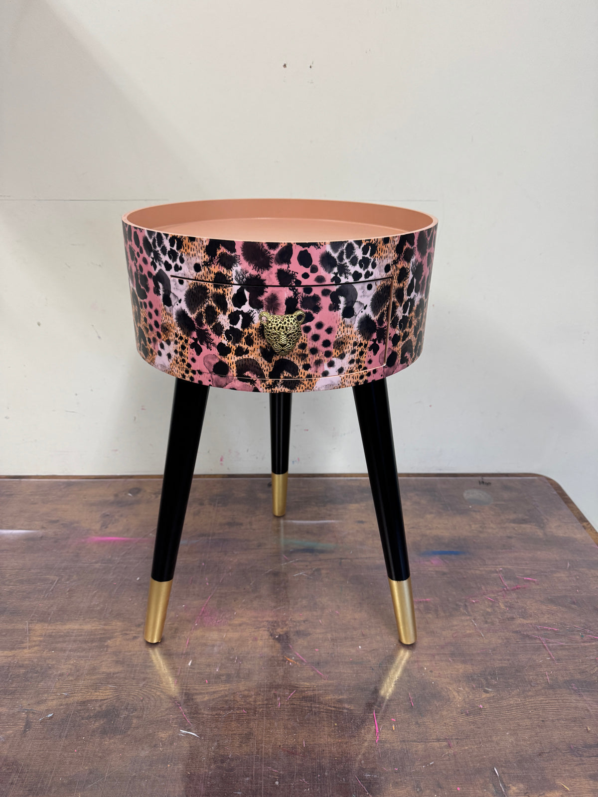 Watercolour Leopard table