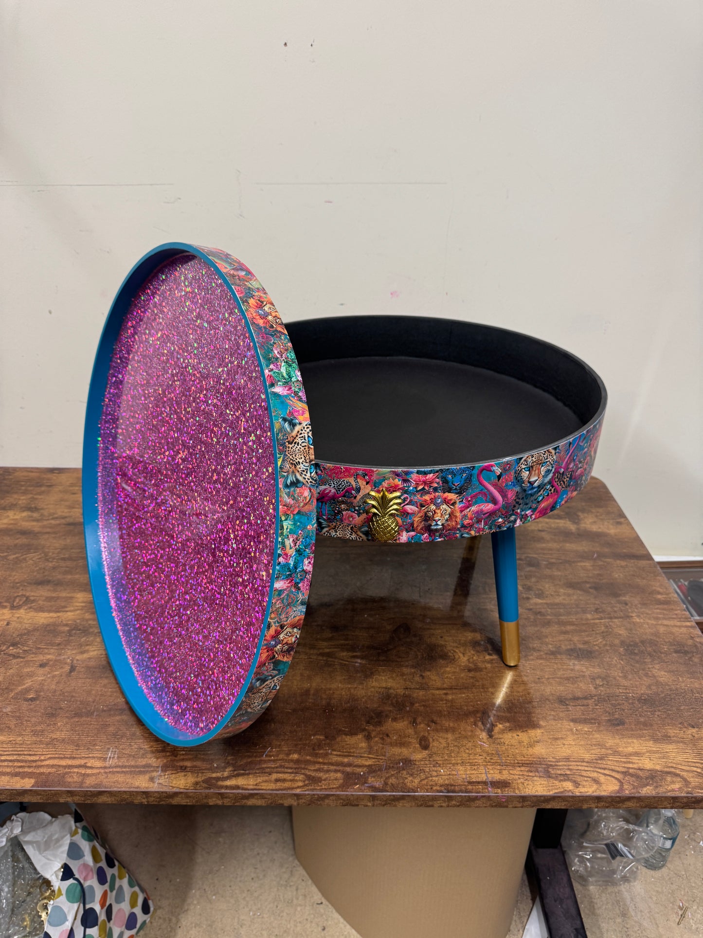 Round coffee table jewel leopard glitter colourful