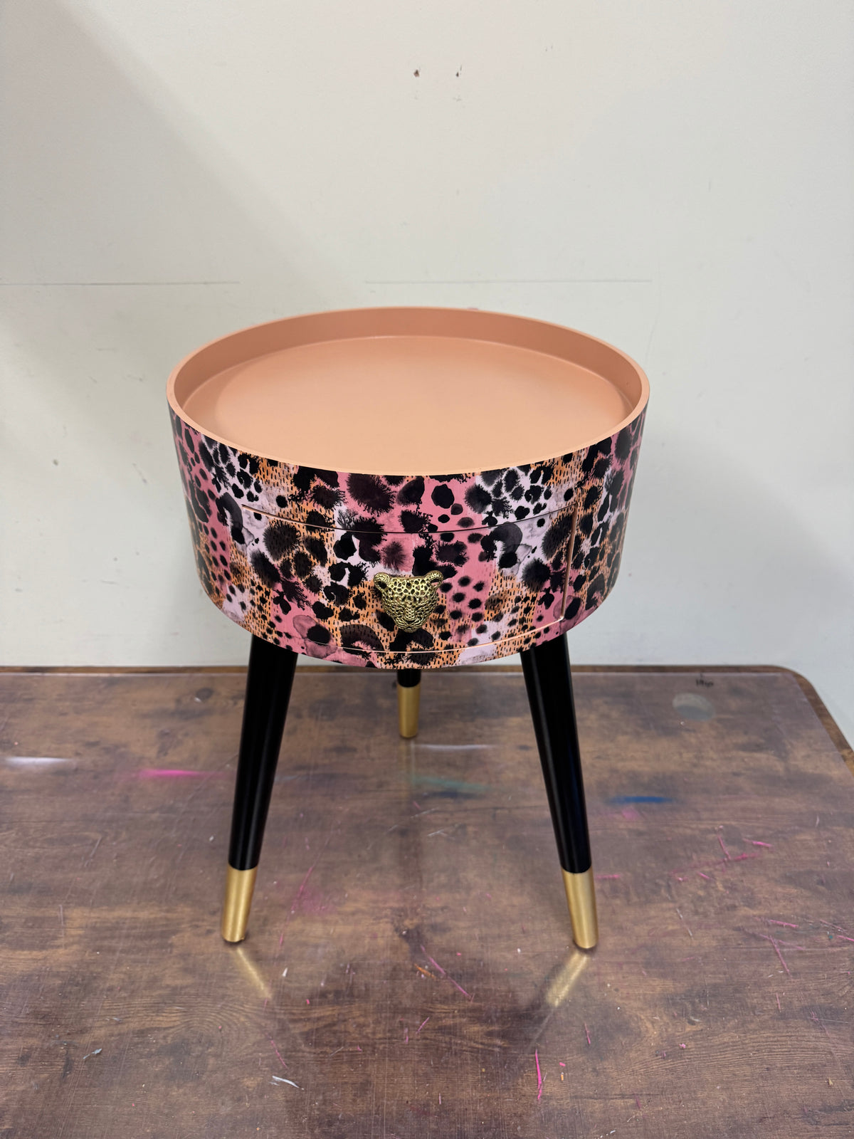 Watercolour Leopard table