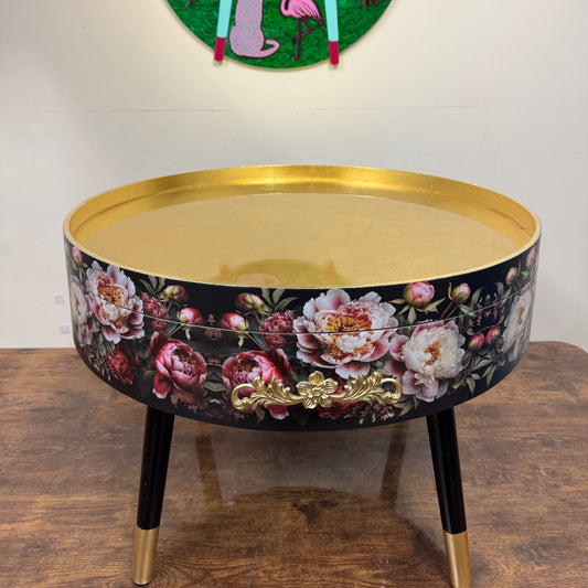 Baroque coffee table gold leaf