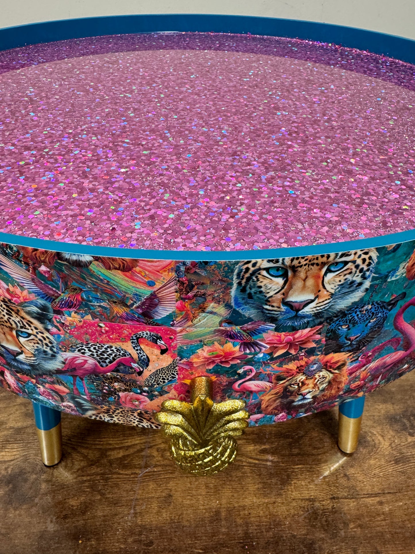 Round coffee table jewel leopard glitter colourful