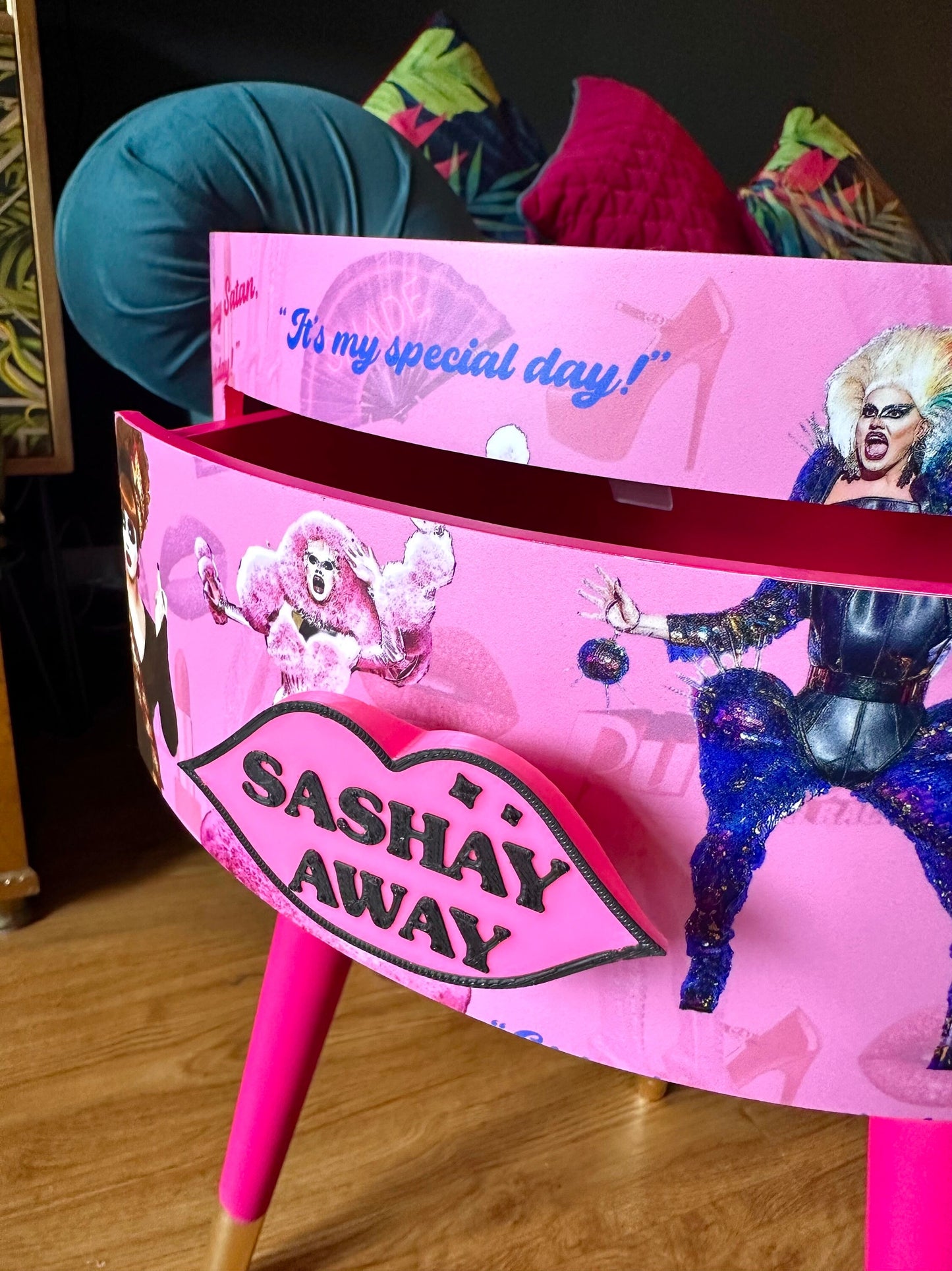 Hot Pink drag race bedside table glitter top . Fun Bright Home Decor . Ideal for Nightstand or side table. RuPaul drag race merchandise