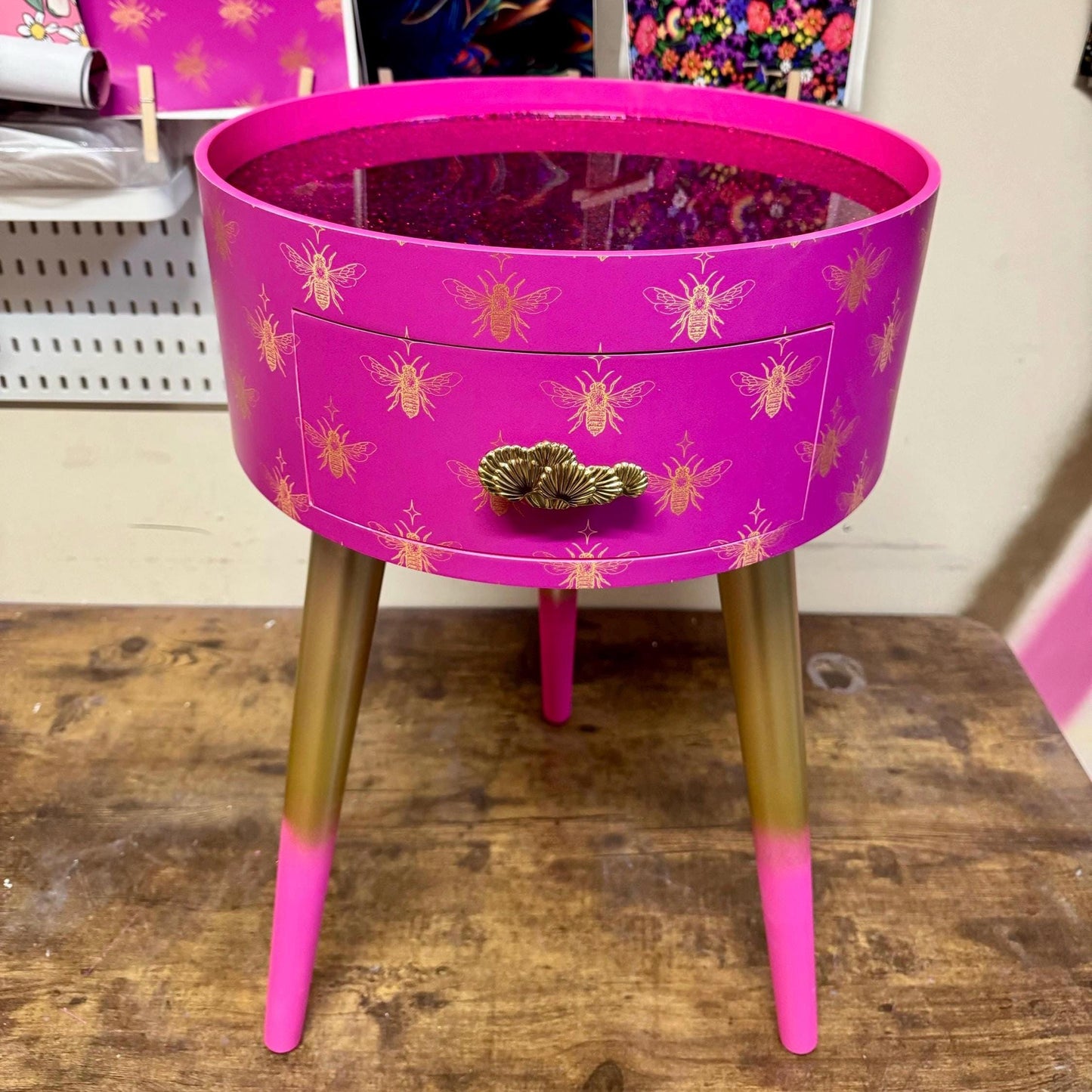 Art deco - Hot Pink gold bees round bedside table. Fun Bright Home Decor . Ideal for Nightstand side table. Fuscia glitter top, gold legs