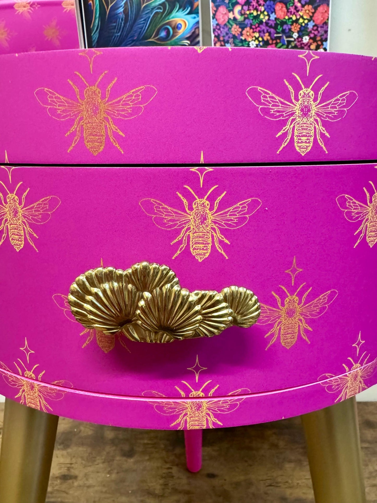 Art deco - Hot Pink gold bees round bedside table. Fun Bright Home Decor . Ideal for Nightstand side table. Fuscia glitter top, gold legs